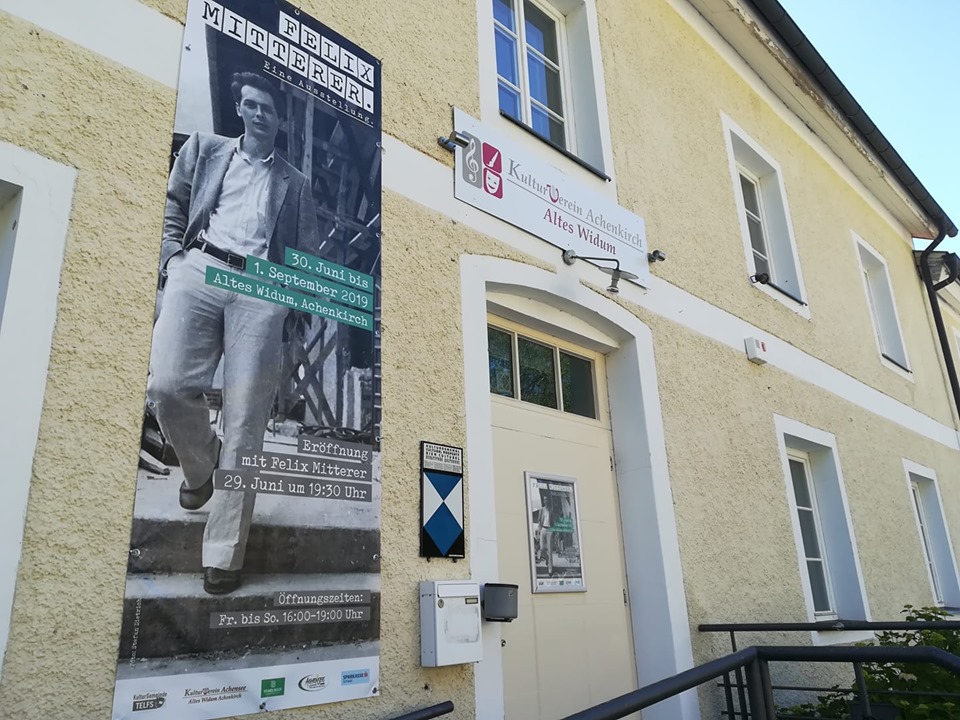 Felix Mitterer Ausstellung in Achenkirch im Alten Widum