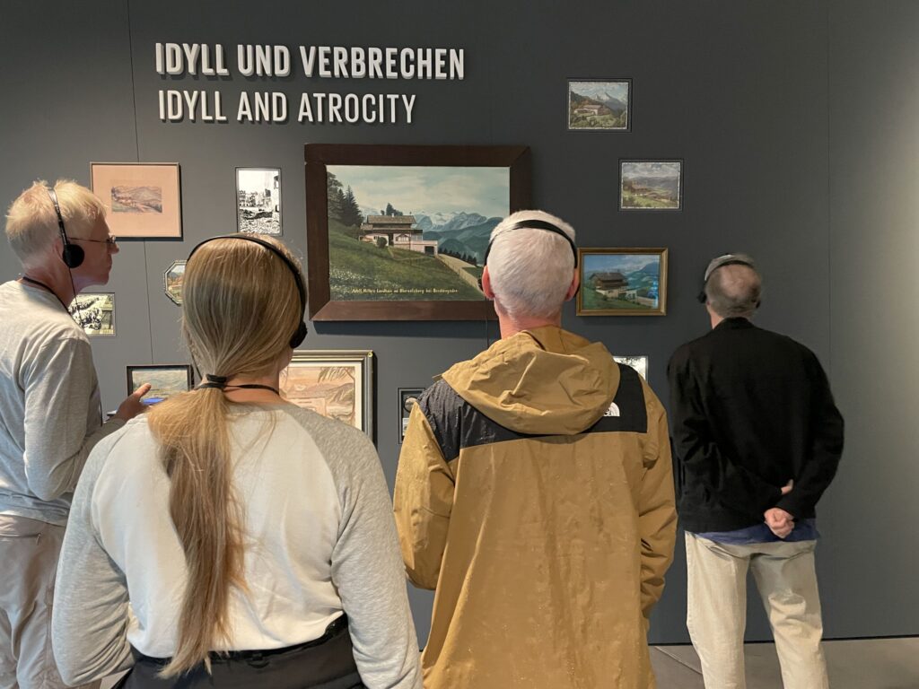 Dokumentation Obersalzberg - Dauerausstellung "Idylle und Verbrechen"